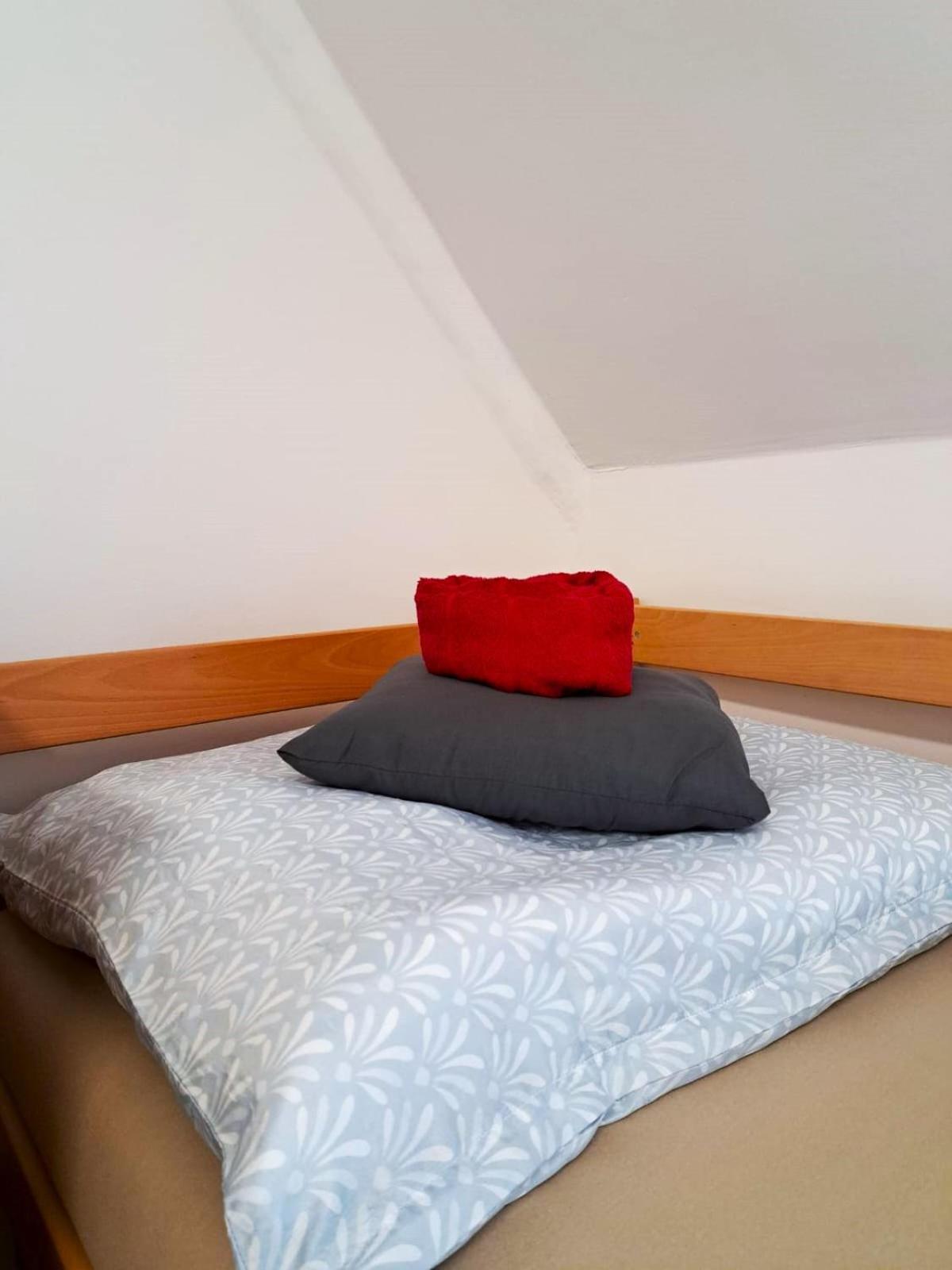 Rentcenter79 Leilighet Sankt Peter-Freienstein Eksteriør bilde